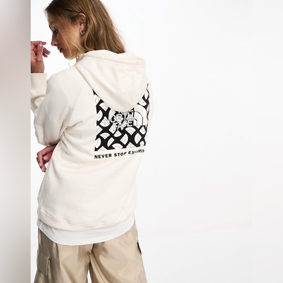 The North Face Women’s NSE Box Hoodie Medium - Picture 3 of 8